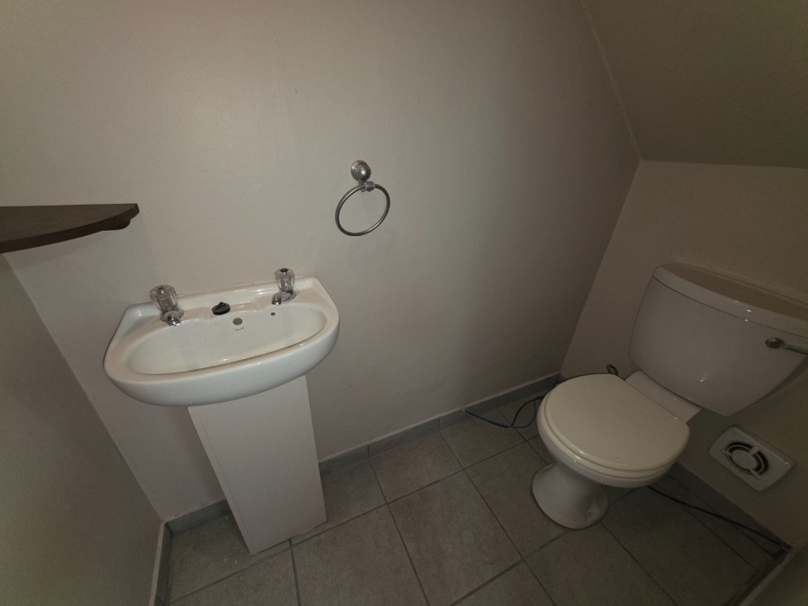 To Let 2 Bedroom Property for Rent in Doringkruin North West